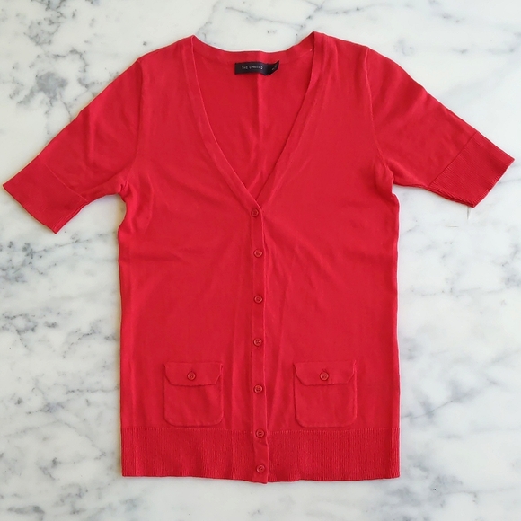 The Limited 100% Cotton Short Sleeve V-Neck Cardigan Top with real pockets. - Picture 3 of 4